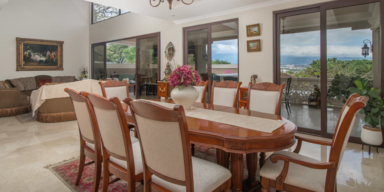 Smart Colonial Home en Cerro Real — photo