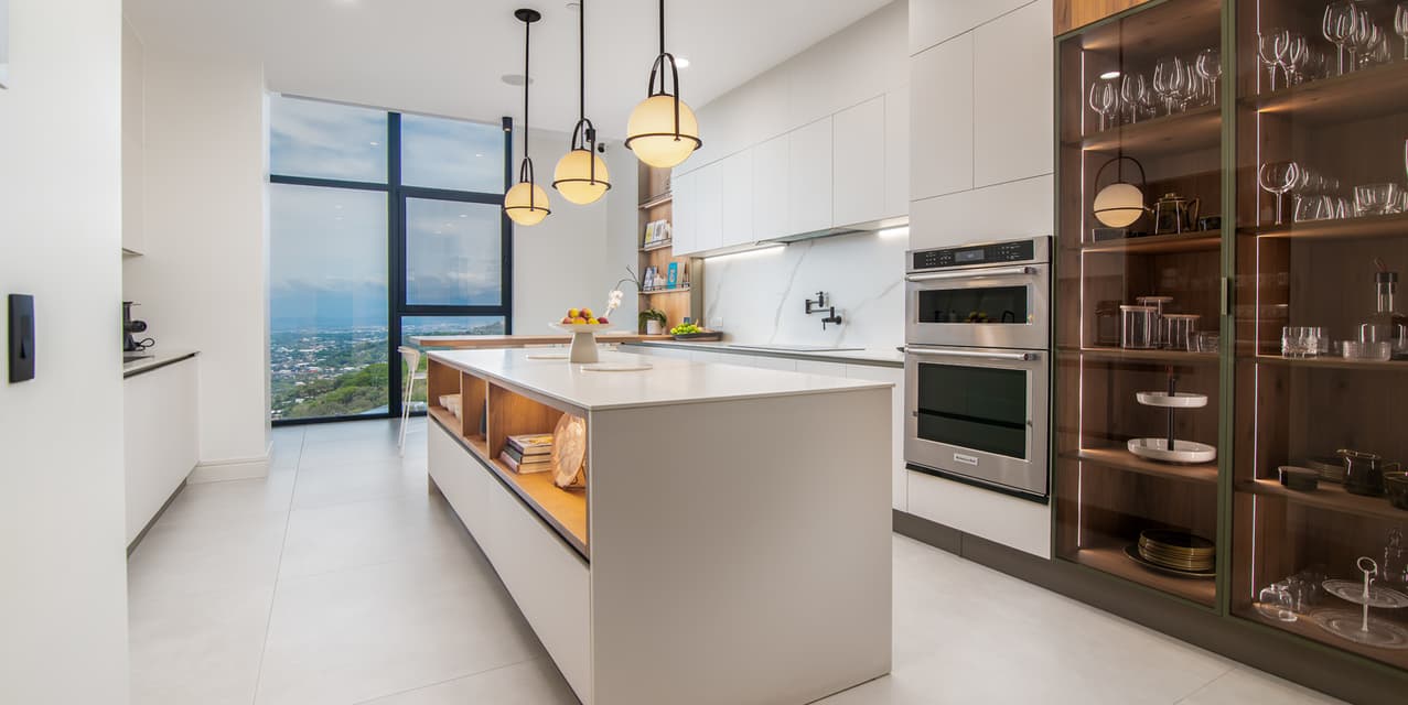Modern Flow Apartment @ Solaris — photo