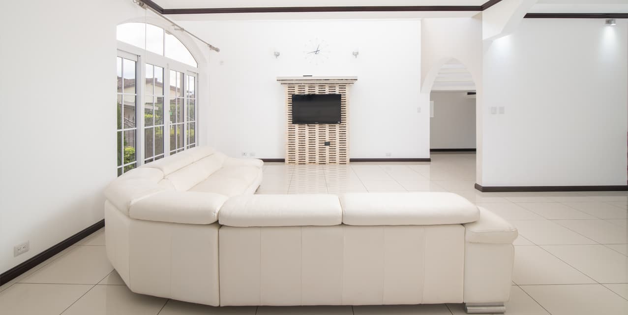 Roble Sabana Home @ Colinas de Montealegre — photo