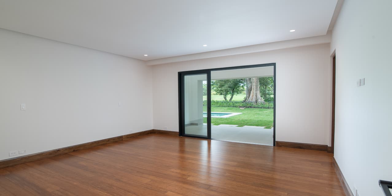 Investment: The 19th Hole Retreat — photo