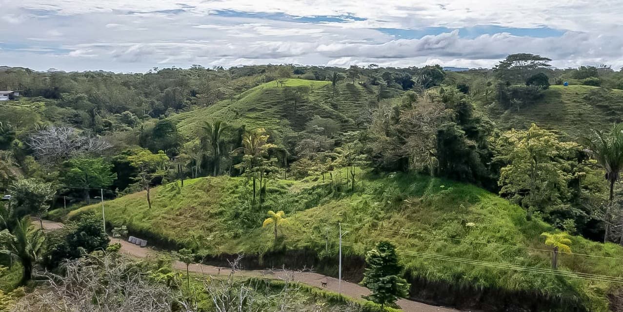 Expansive Hillside Lot Above Santa Teresa — photo