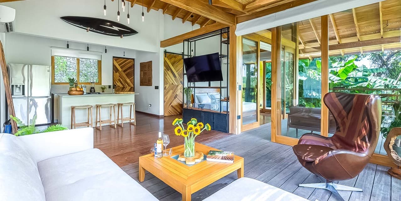 Jungle Horizon Home in Playa Hermosa — photo