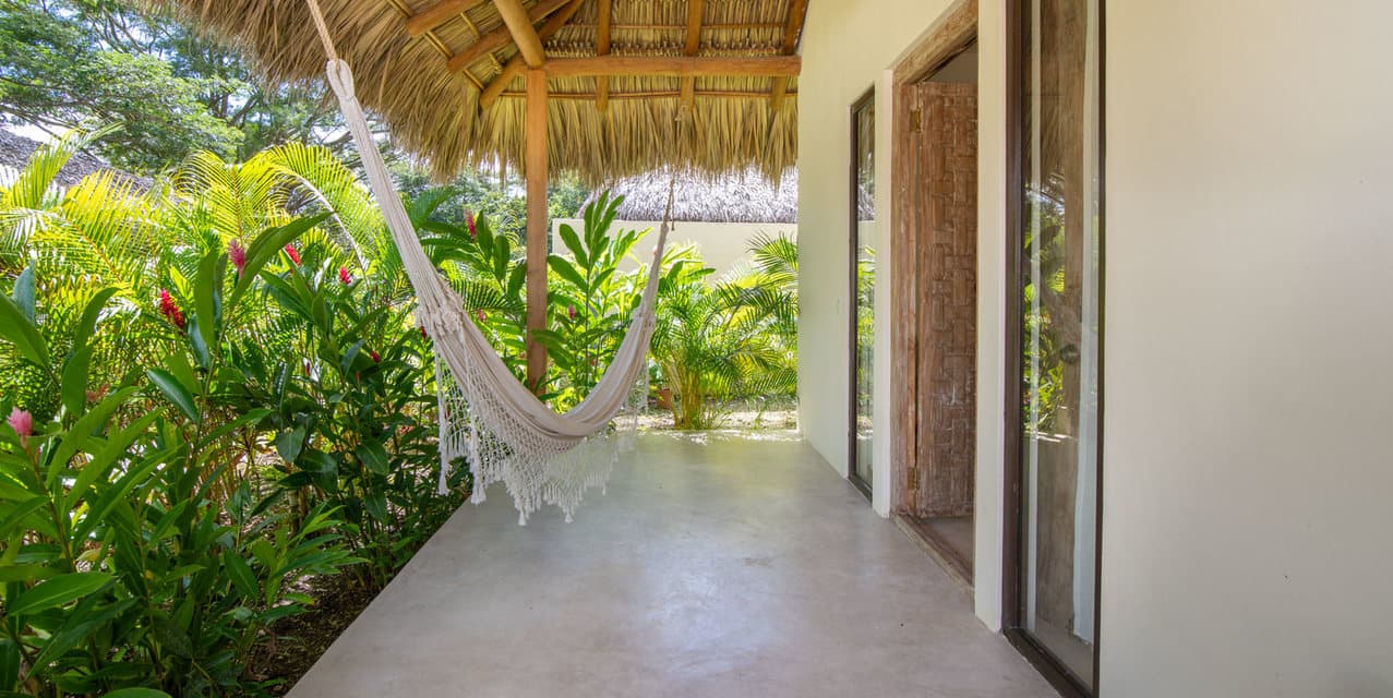 Three Balinese Bungalows Steps from the Beach — photo