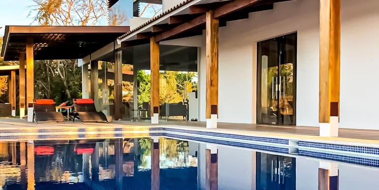 Infinity Okhra Villa at Santa Teresa