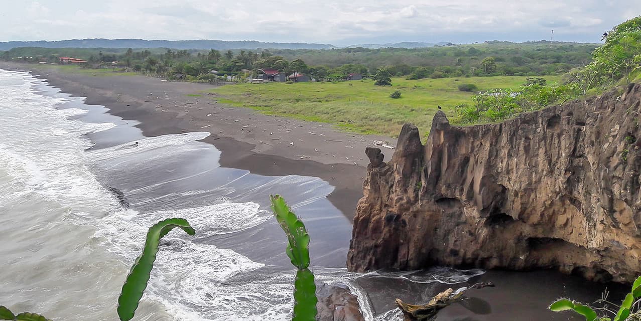 Beach Front & Oceanview Heights at Bajamar, Puntarenas — photo