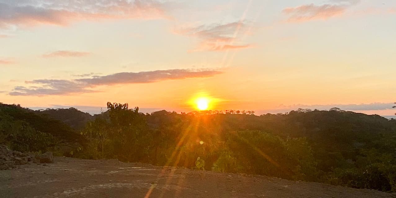 Lotes Lomas del Pacífico en Cabuya — photo
