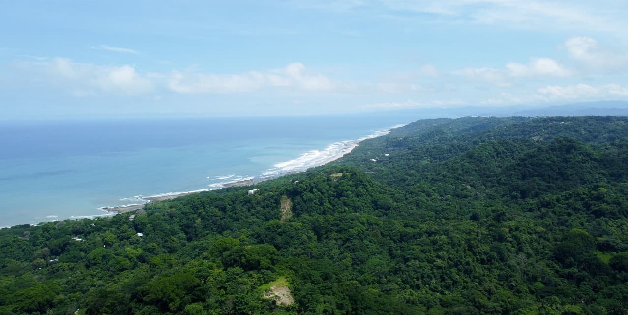 Exclusive Lot at Malpaís — photo
