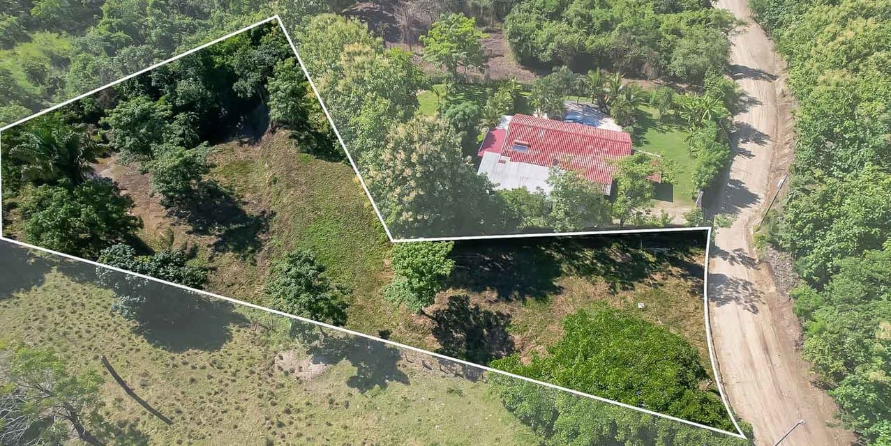 Ready to Develop Lot at Santiago, Santa Teresa — photo