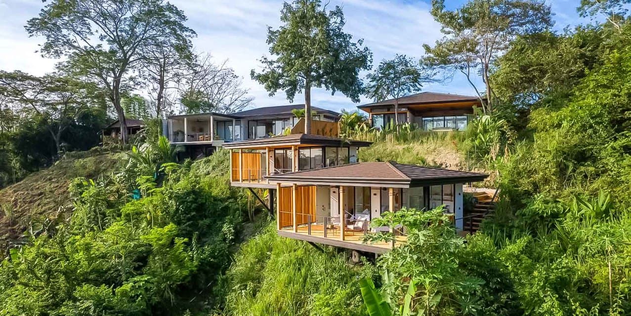 Breathtaking Home & Bungalows at Playa Hermosa, Santa Teresa — photo