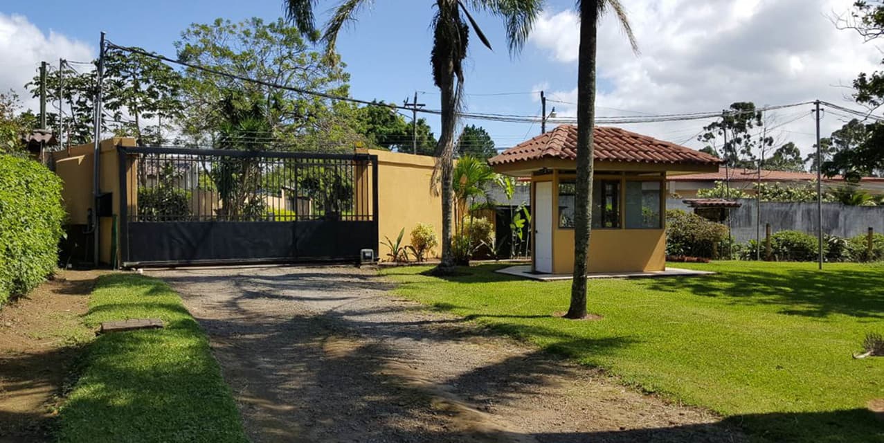 Villa Tierra del Sol en Alajuela — photo