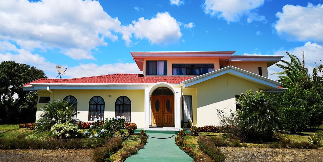 Villa Tierra del Sol en Alajuela — photo