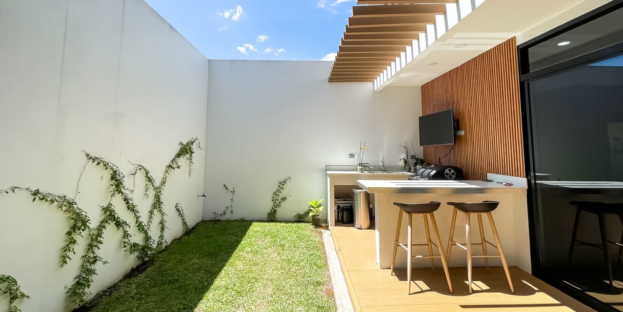 Casa Alta de Ensueño en Escazú — photo