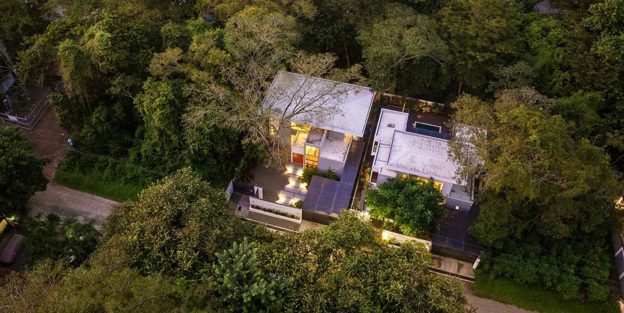 Amberjack Modern Home, Elegance & Income Opportunity in Playa Potrero — photo
