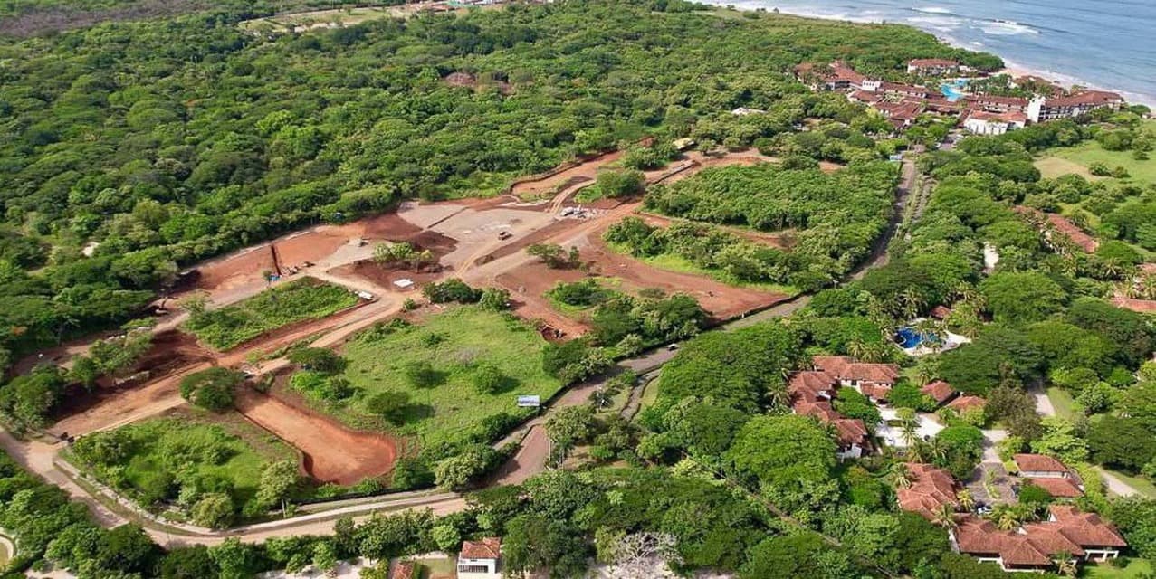 Premium Lot for Resort-Style Living Steps from the Beach in Hacienda Pinilla — photo