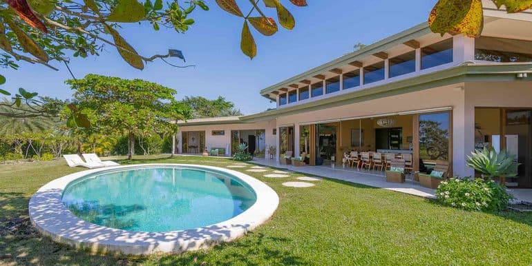 Fabulous Villa with Ocean View in Santa Teresa