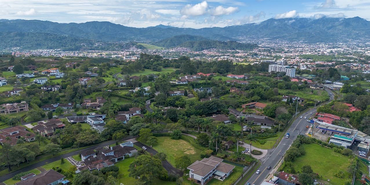 Lote plano en Monterán — photo