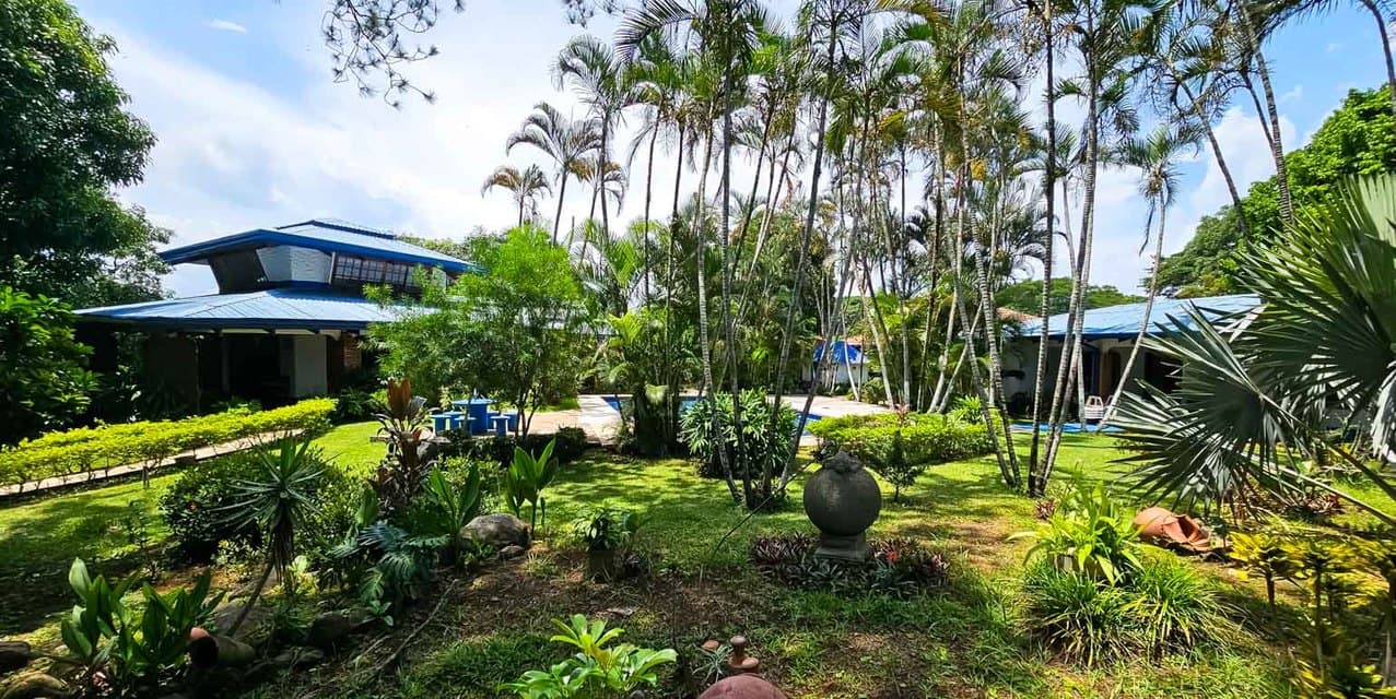 Los Abuelitos Recreational Farm in Turrucares — photo