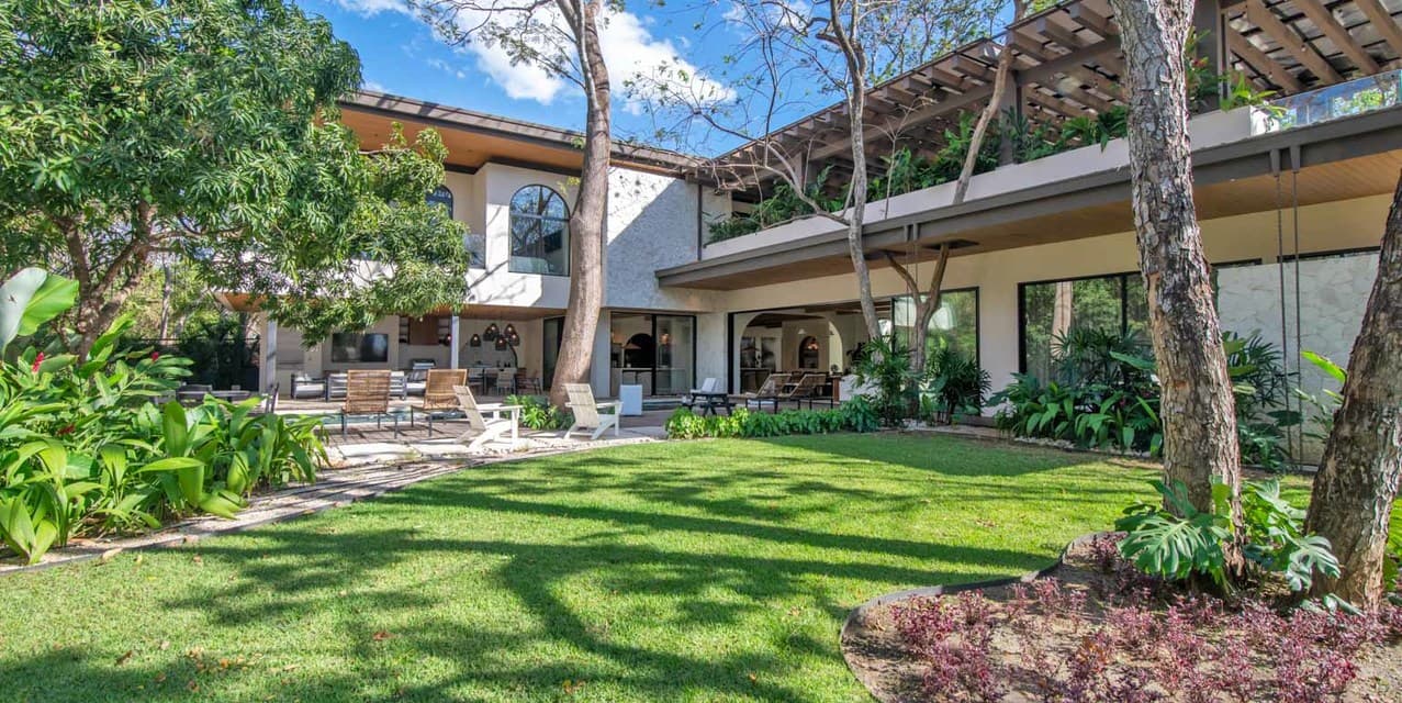 Barefoot Sophistication: The Ultimate Beachside Estate at Hacienda Pinilla — photo