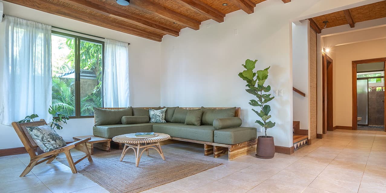 Ocean Walk Villa at Playa Hermosa — photo
