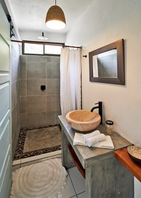 Triplex Property with Three Apartments in Santa Teresa — photo