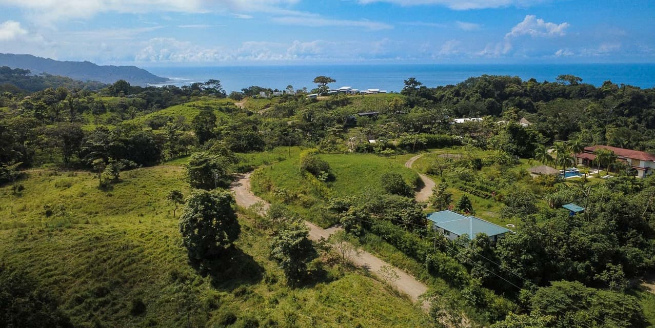 The Ark Mountain Views Lot — photo