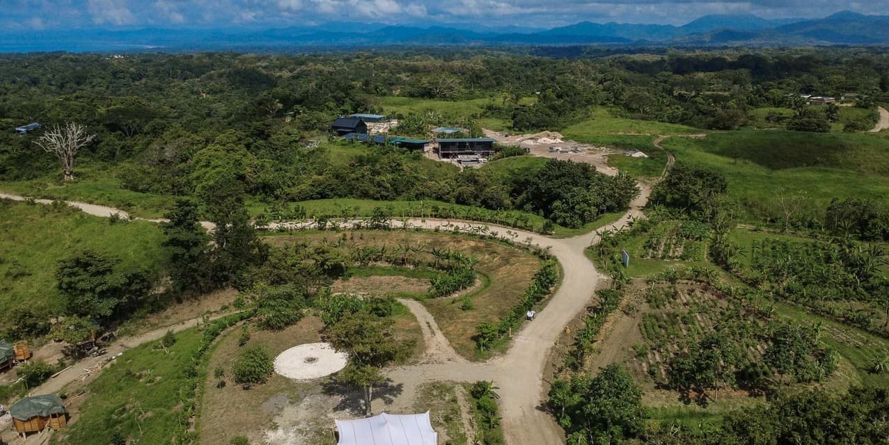 The Ark Mountain Views Lot — photo