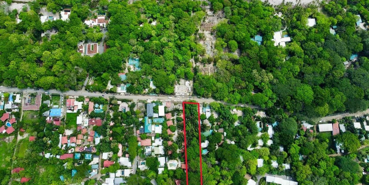 Top Commercial Lot in Santa Teresa — photo