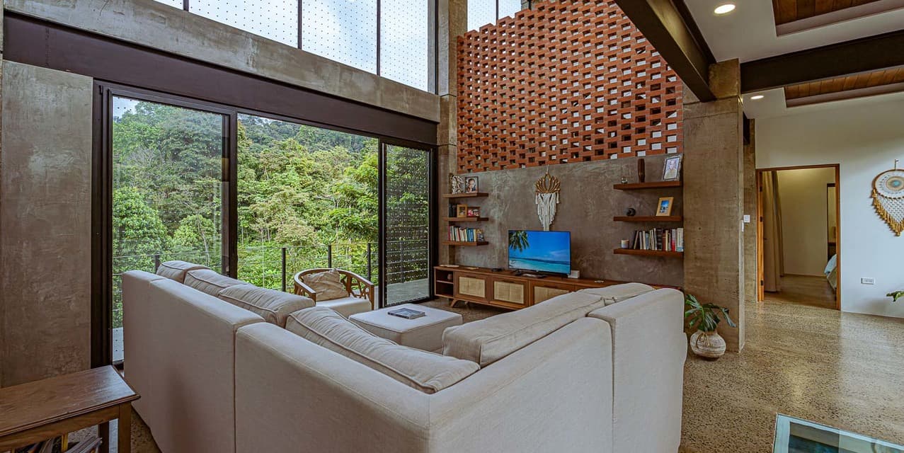 OceanBreeze Tropical Modern Home in Uvita — photo