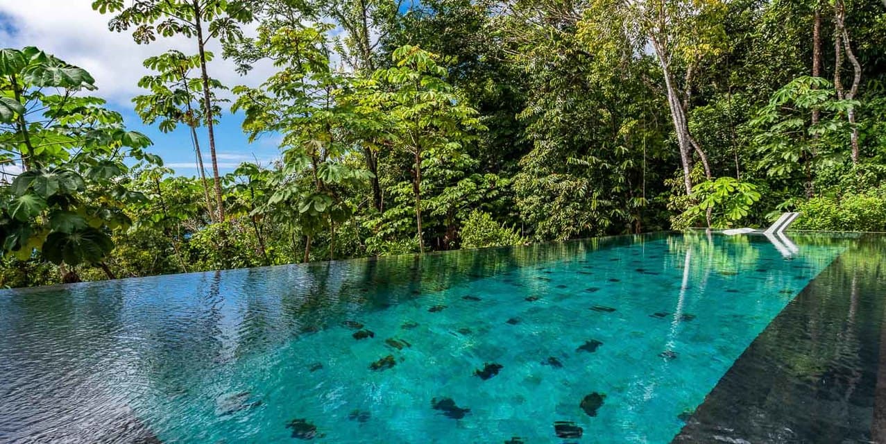 The Blu Crown Residence in Dominical — photo