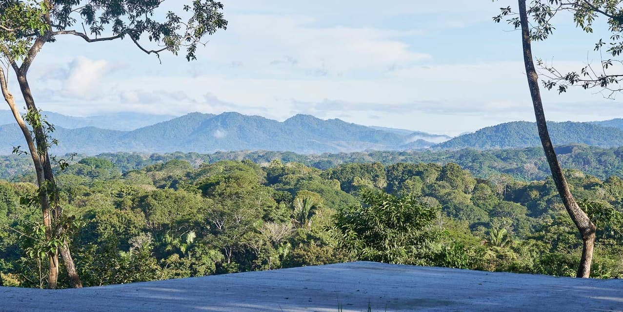 Elevated Estate Land with Panoramic Views in Santiago — photo
