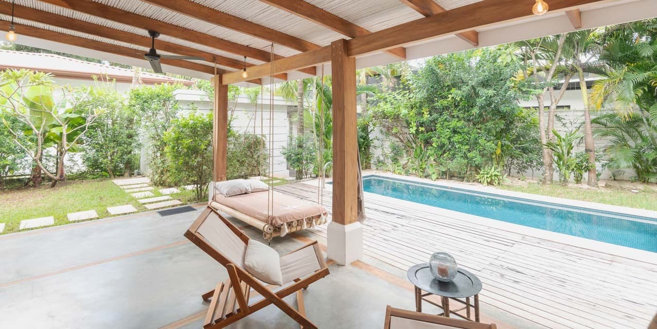 North Santa Teresa Contemporary Surfside Home — photo