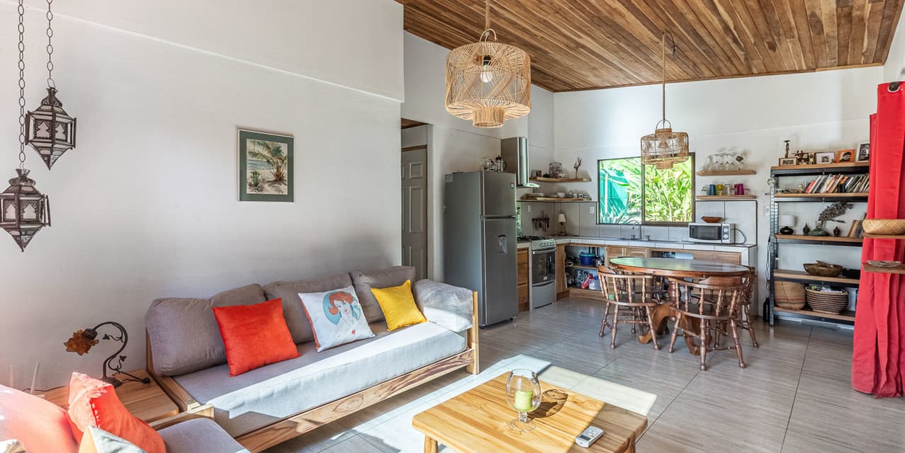 Malpaís Coastal Multi Home Property with Ocean Views — photo