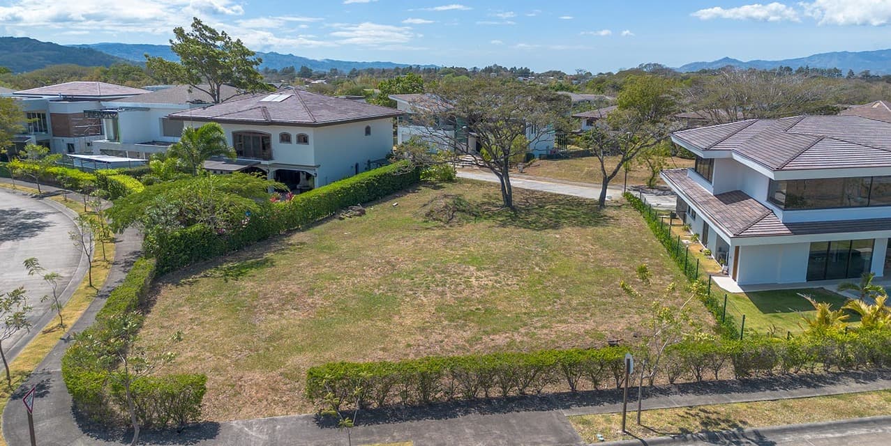 Parkview lot @ Hacienda Espinal — photo
