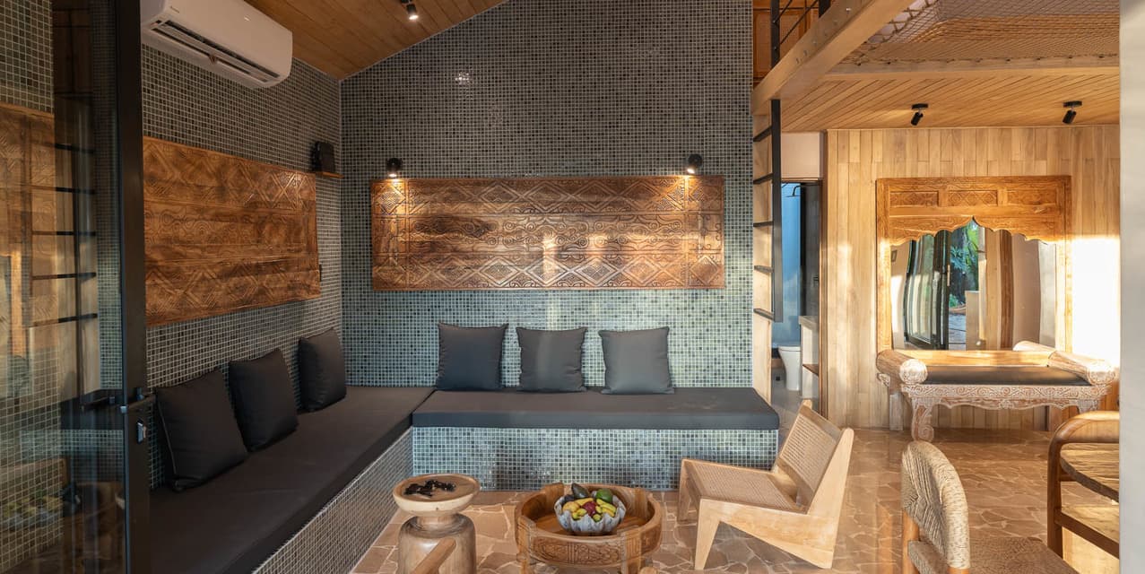Beachside Living in the Heart of Santa Teresa — photo