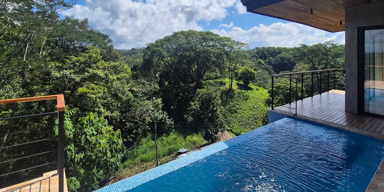 Turnkey Home with Striking Valley Views at Manzanillo — photo