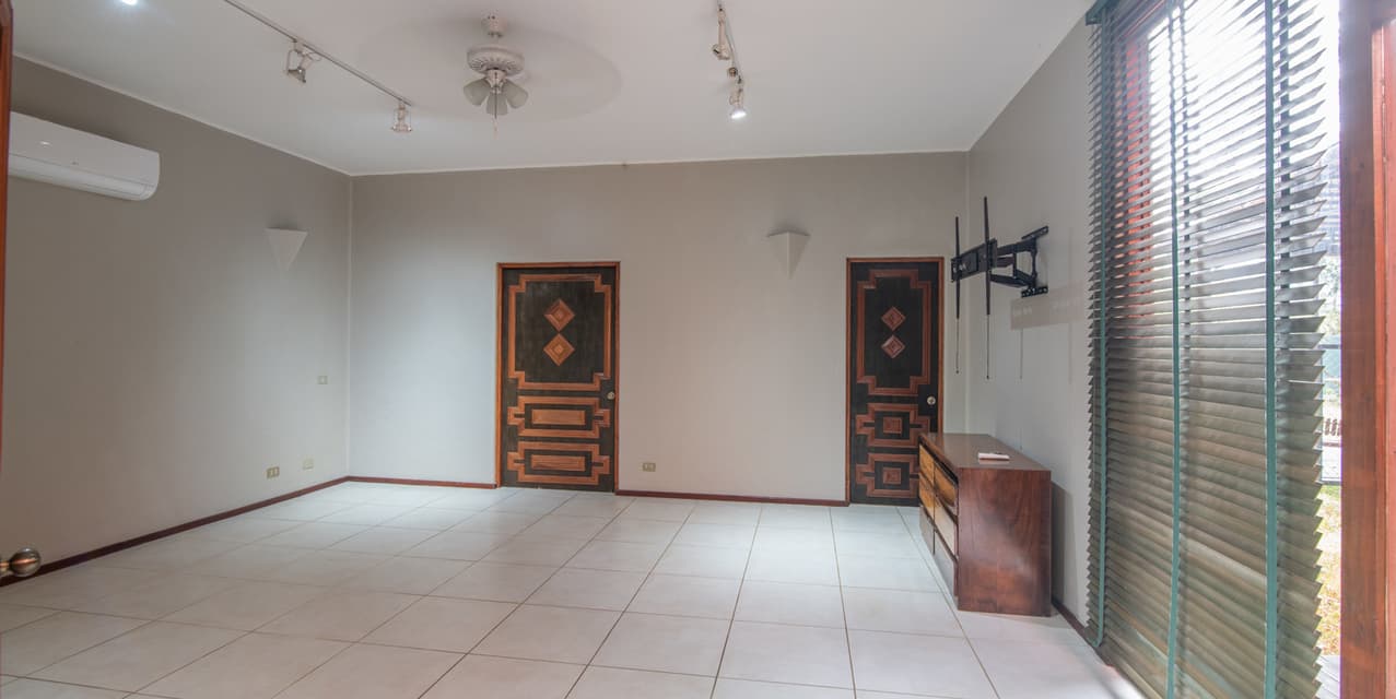 Santa Fe Style Home — photo