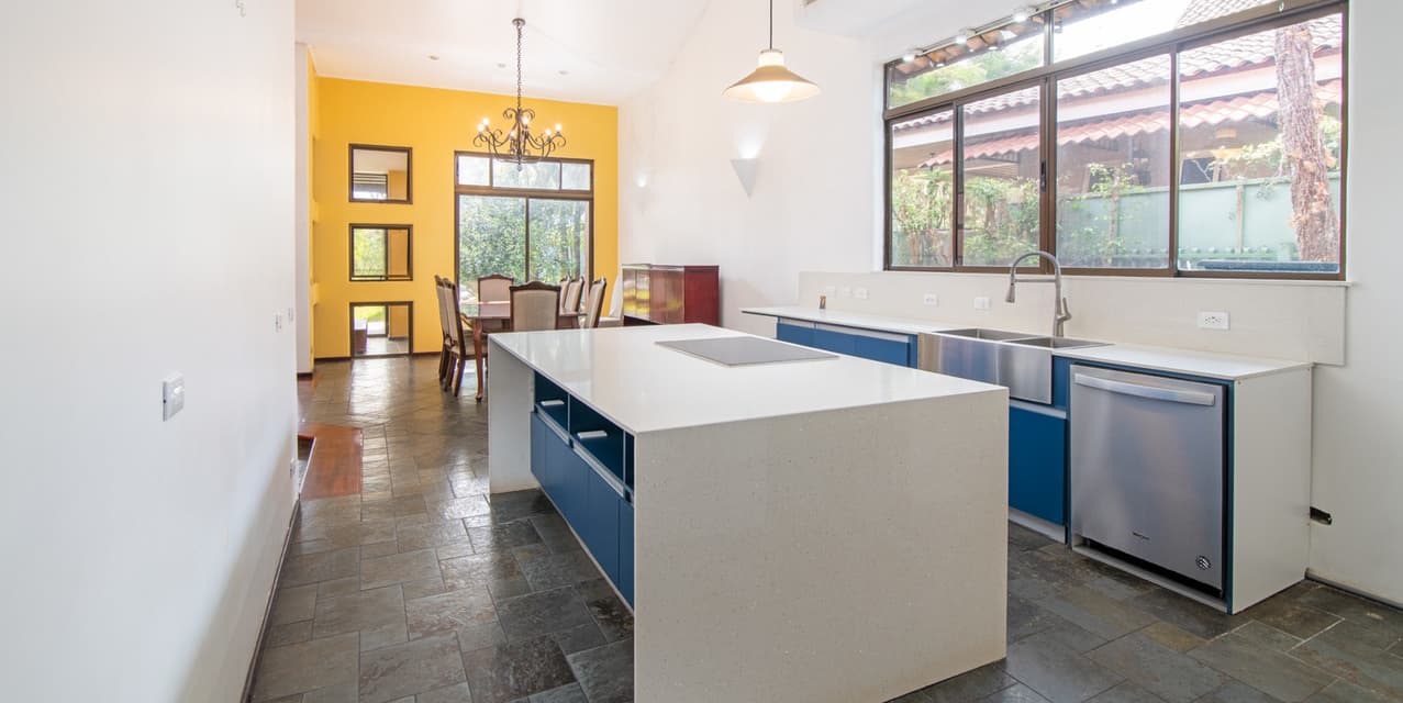 Santa Fe Style Home — photo