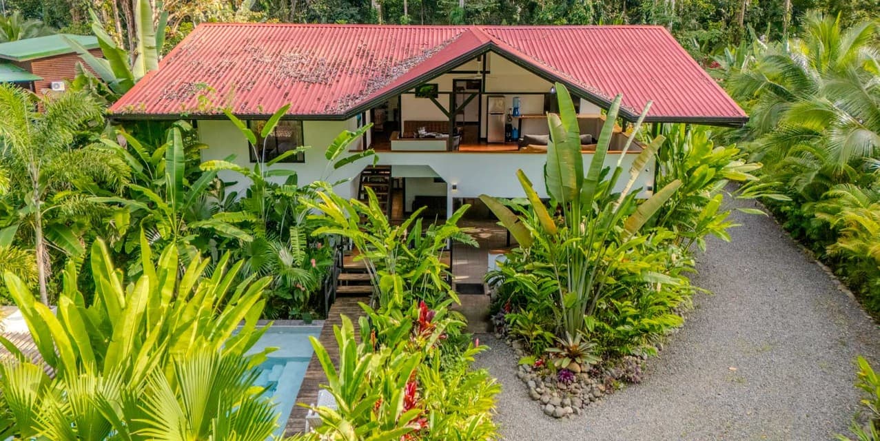 Escondido Retreat at Puerto Viejo — photo