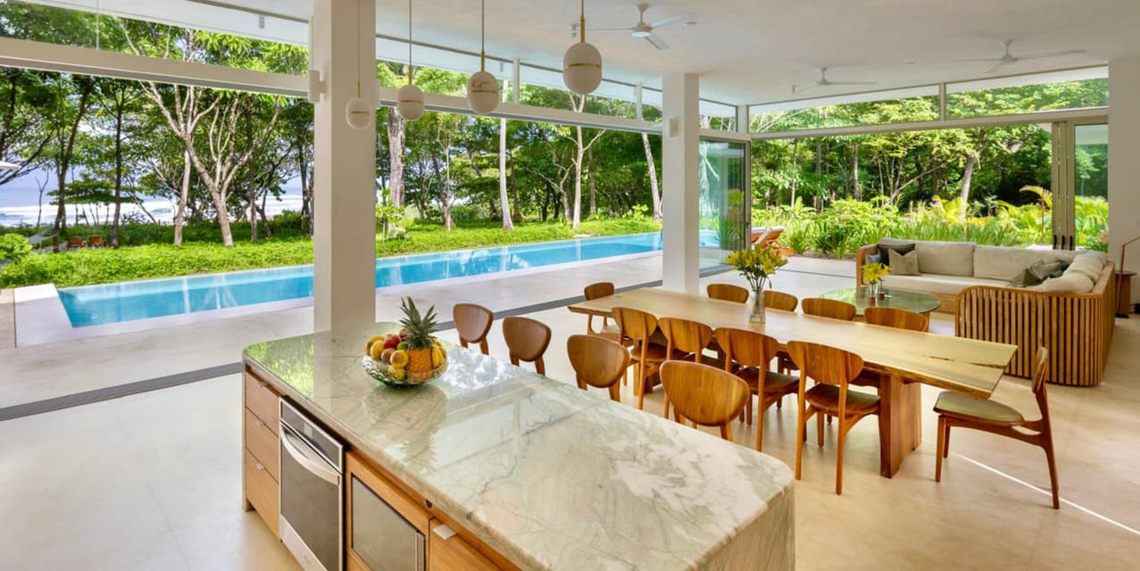 Prime Beachfront Estate Santa Teresa — photo