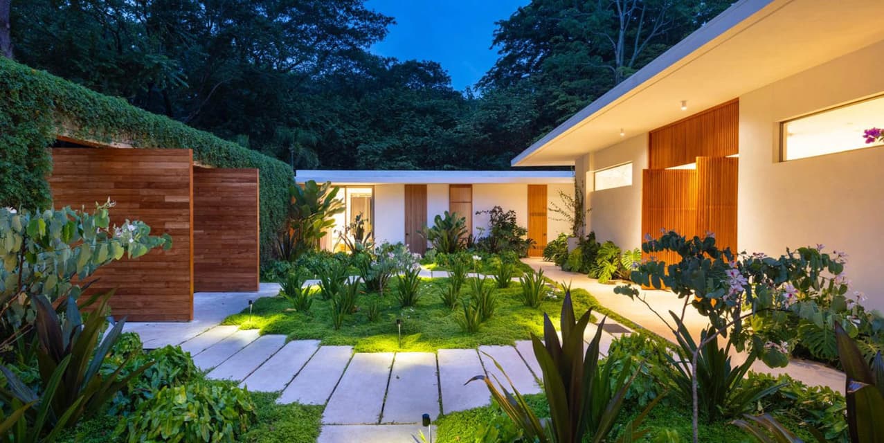 Prime Beachfront Estate Santa Teresa — photo