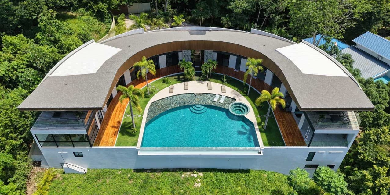 Shoot for the Moon: An Architectural Icon in Guanacaste — photo