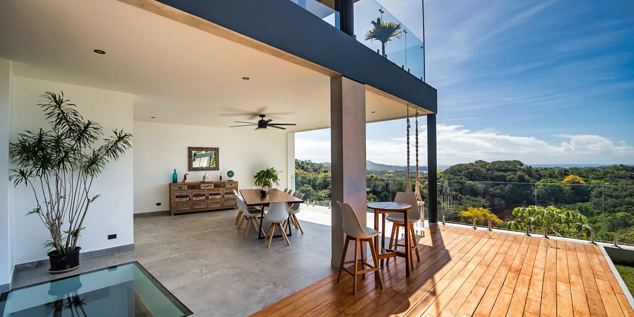 Shoot for the Moon: An Architectural Icon in Guanacaste — photo