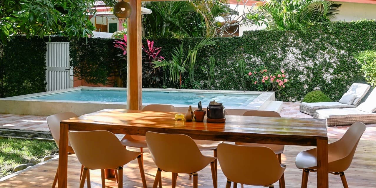 Prime Dual-Home Property in the Heart of Santa Teresa — photo