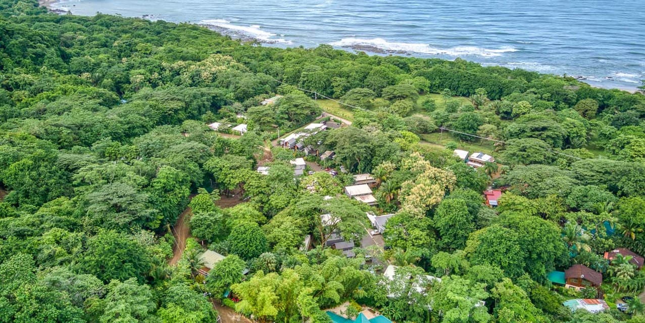 Terrazas Pacíficas en Mal País — photo