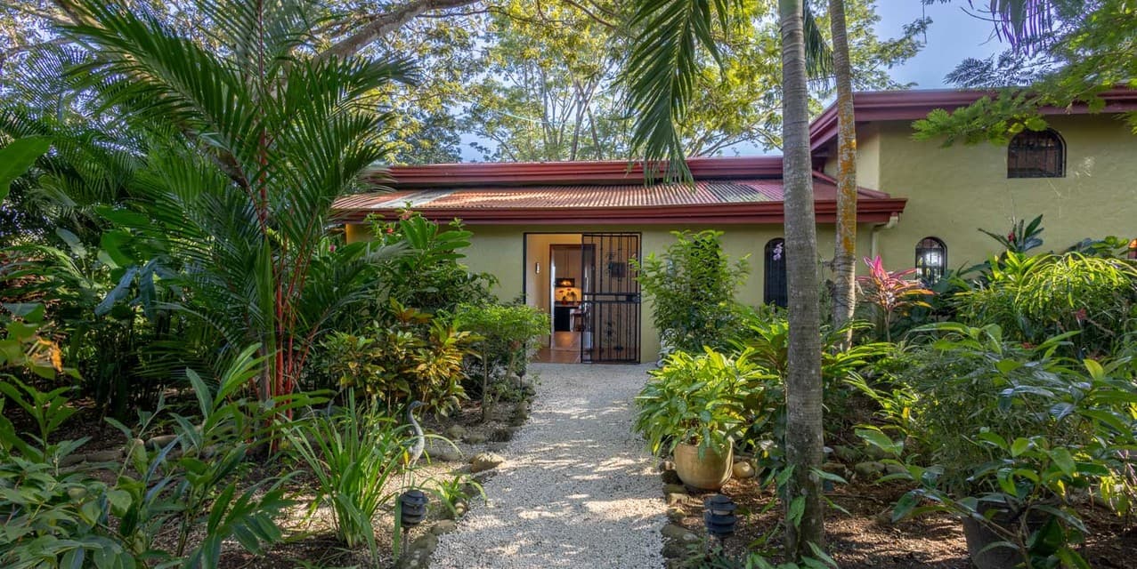 Montezuma Ocean View Estate — photo