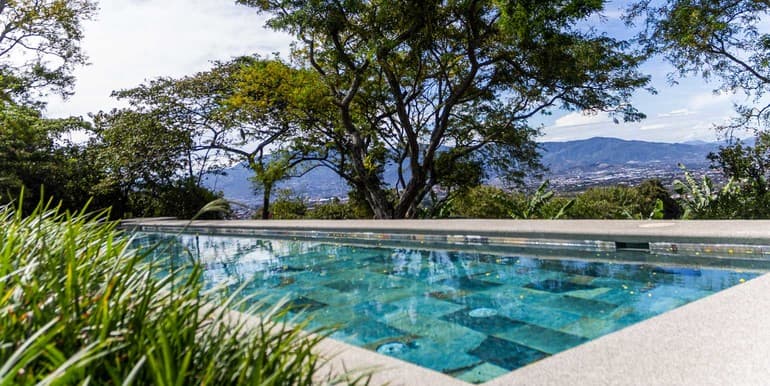 Vista Privee Home @ Heredia