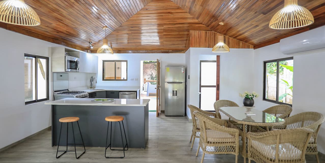 Prime Mixed-Use Opportunity in Central Santa Teresa — photo