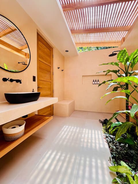 Distinctive Modern Home in Playa Carmen — photo
