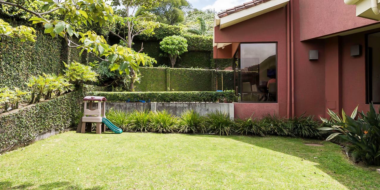 High View Home: Great Rental Option at Cerro Real — photo