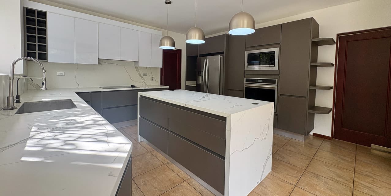 High View Home: Great Rental Option at Cerro Real — photo